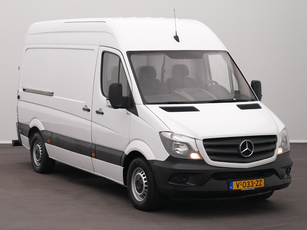 Mercedes Sprinter 314 CDI L2H2 Refrigerated Closed Van Cruise Control Front and Rear Parking Sensors L2 – foto 5 – kavel bij BAS World Auctions, Veghel