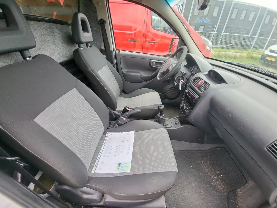 Opel Combo 1.3 CDTi Selection 75pk 2011 MOT: 10-06-2027 – foto 10 – kavel bij BAS World Auctions, Zwolle