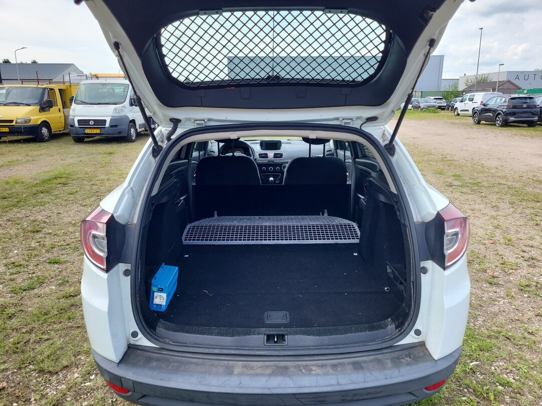 Renault Megane Van 1.5 dCi Expression, Navigation 90pk MOT: 20-01-2027 – foto 6 – kavel bij BAS World Auctions, Zwolle