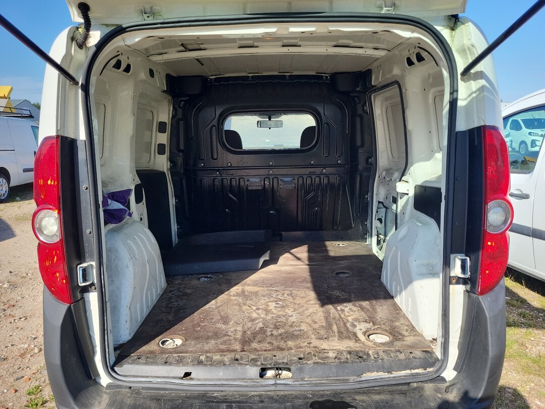 Opel Combo 90pk 1.3 CDTi L1H1 ecoFLEX Airco – foto 5 – kavel bij BAS World Auctions, Zwolle