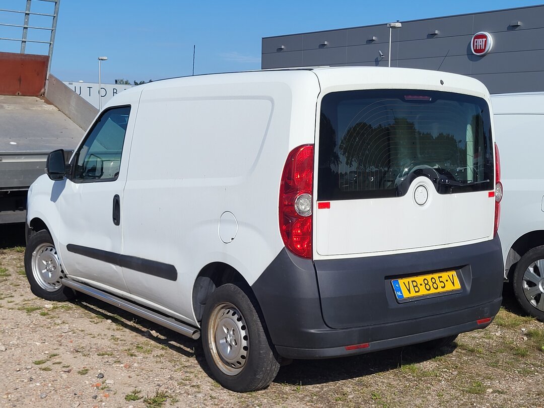 Opel Combo 90pk 1.3 CDTi L1H1 ecoFLEX Airco – foto 2 – kavel bij BAS World Auctions, Zwolle