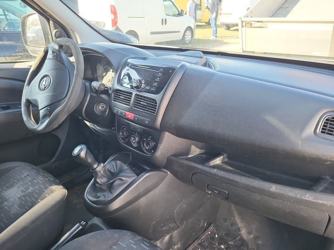 Opel Combo 90pk 1.3 CDTi L1H1 ecoFLEX Airco – foto 9 – kavel bij BAS World Auctions, Zwolle