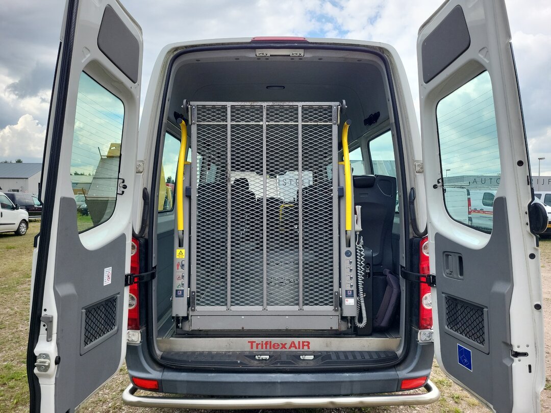 Volkswagen Crafter 109pk 9 Passenger transport 35 2.0 TDI L3H2 Cruise Control – foto 6 – kavel bij BAS World Auctions, Zwolle
