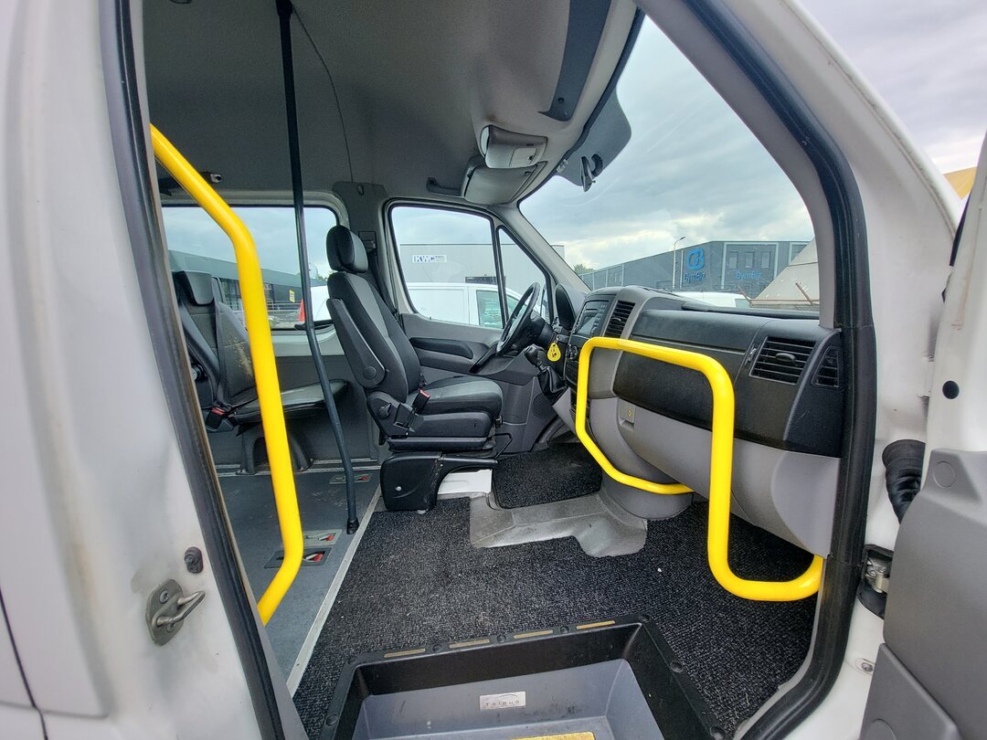 Volkswagen Crafter 109pk 9 Passenger transport 35 2.0 TDI L3H2 Cruise Control – foto 10 – kavel bij BAS World Auctions, Zwolle