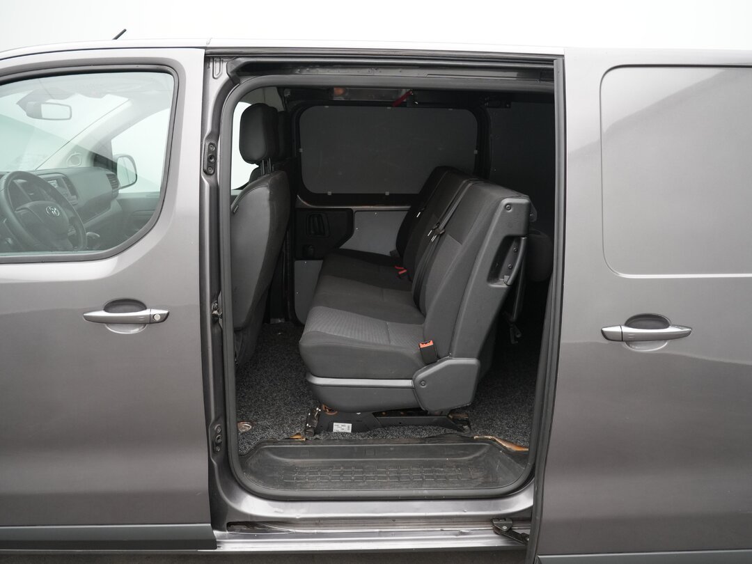 Toyota ProAce 116pk 2x Schuifdeur L2H1 Airco ruise Camera Parkeersensoren Euro6 L2 – foto 6 – kavel bij BAS World Auctions, Veghel