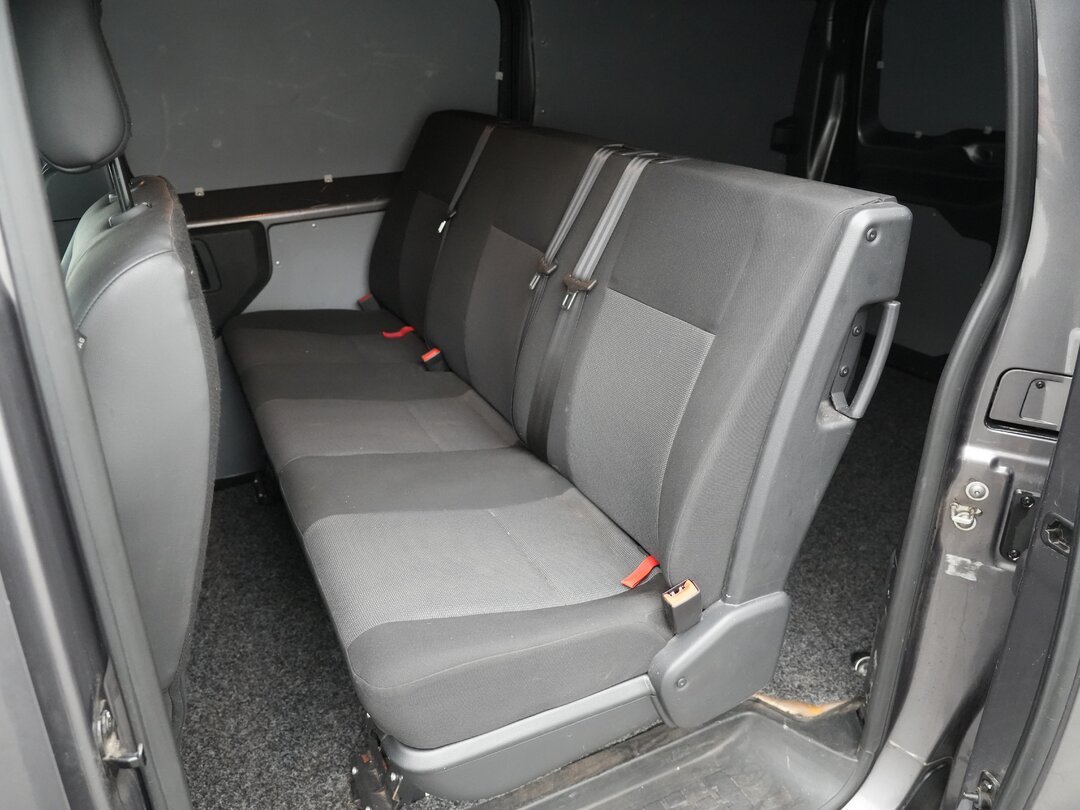 Toyota ProAce 116pk 2x Schuifdeur L2H1 Airco ruise Camera Parkeersensoren Euro6 L2 – foto 9 – kavel bij BAS World Auctions, Veghel