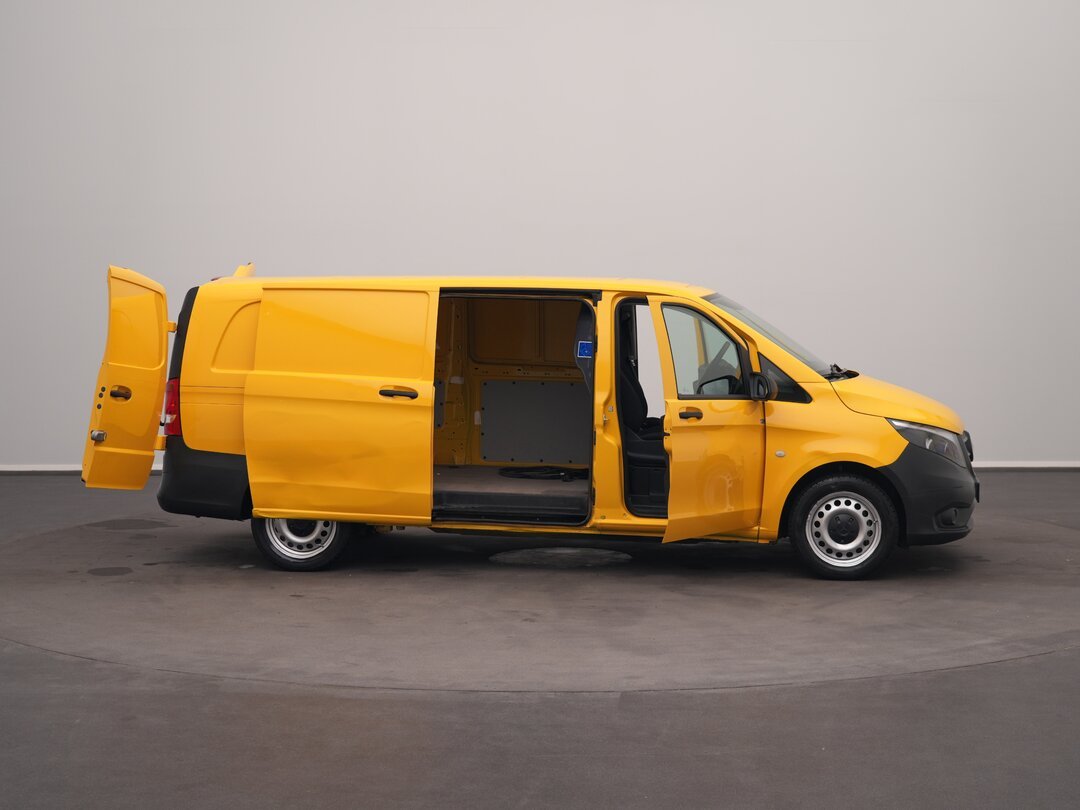 Mercedes eVito Closed van Elektrisch 41kWh 150km WLTP Airco Camera APK 03-2027 – foto 10 – kavel bij BAS World Auctions, Veghel