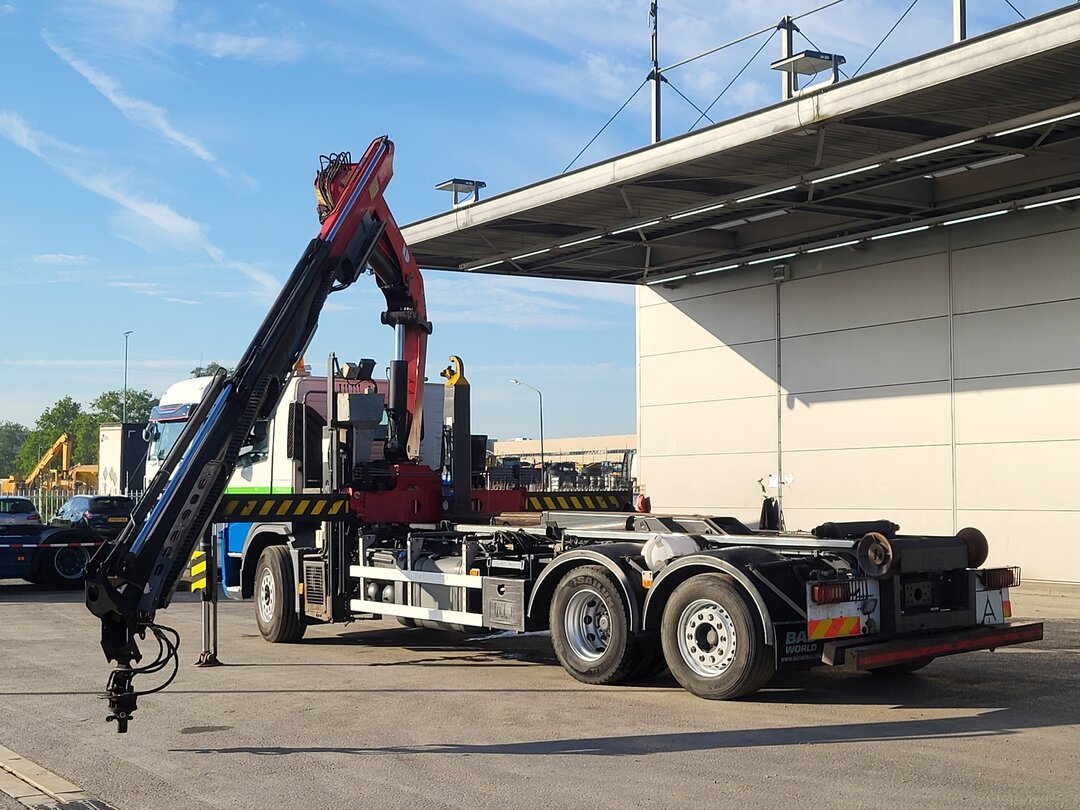 Volvo FM 370 Containersystem HMF 2200-K3 Kran Crane VDL S21-6200 Hooklift Lift+steering axle Euro 5 – foto 4 – kavel bij BAS World Auctions, Veghel