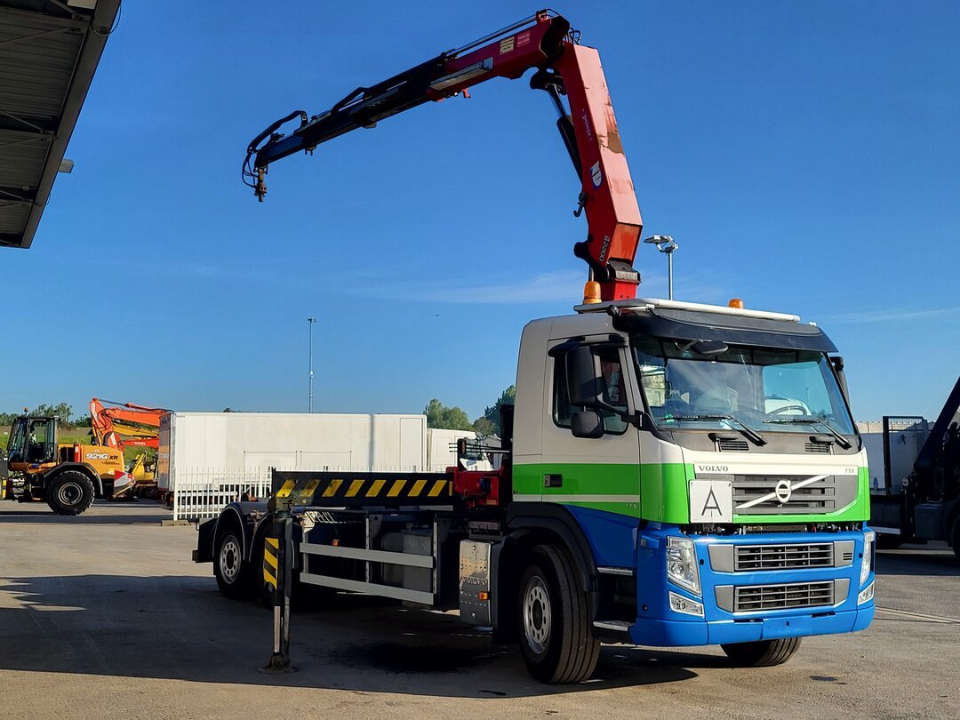 Volvo FM 370 Containersystem HMF 2200-K3 Kran Crane VDL S21-6200 Hooklift Lift+steering axle Euro 5 – foto 3 – kavel bij BAS World Auctions, Veghel