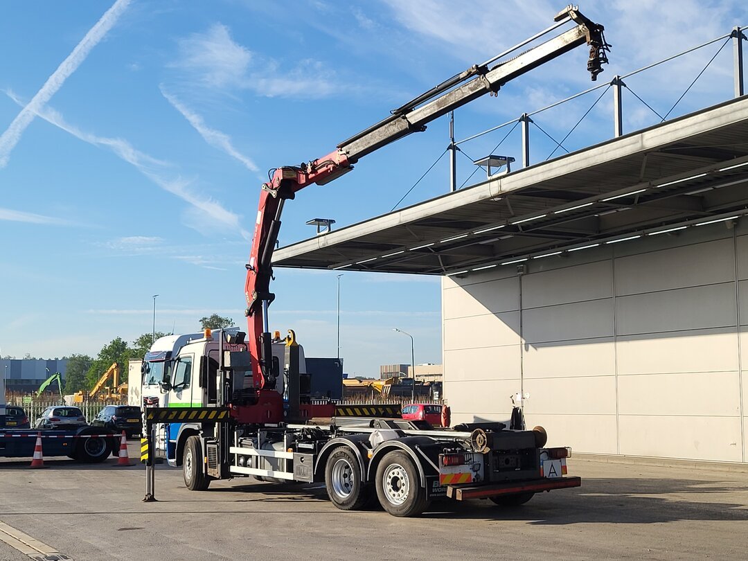 Volvo FM 370 Containersystem HMF 2200-K3 Kran Crane VDL S21-6200 Hooklift Lift+steering axle Euro 5 – foto 2 – kavel bij BAS World Auctions, Veghel