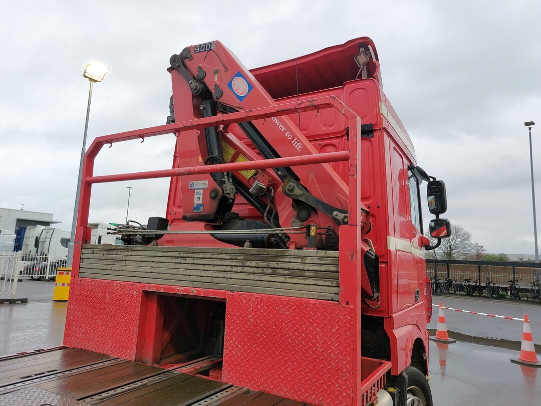 DAF XF 440 Open HMF 900-K2 Kran Winch Lift-Lenkachse – foto 9 – kavel bij BAS World Auctions, Veghel