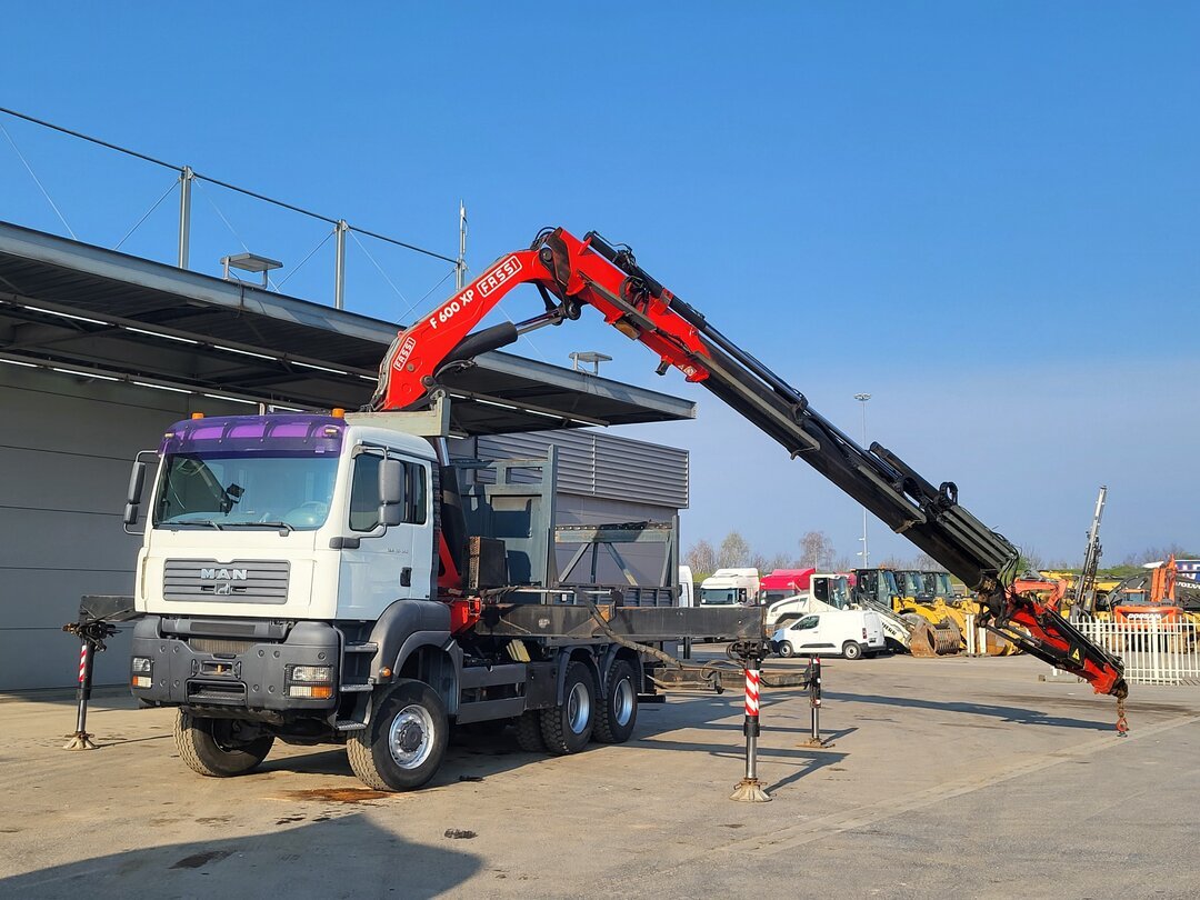 MAN TGA 33.350 Open Fassi F600 Crane Kran + Fly-Jib 6+6 Extensions Manual Full Steel – foto 6 – kavel bij BAS World Auctions, Veghel