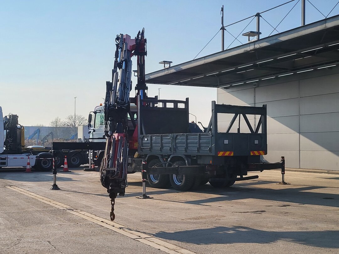 MAN TGA 33.350 Open Fassi F600 Crane Kran + Fly-Jib 6+6 Extensions Manual Full Steel – foto 7 – kavel bij BAS World Auctions, Veghel