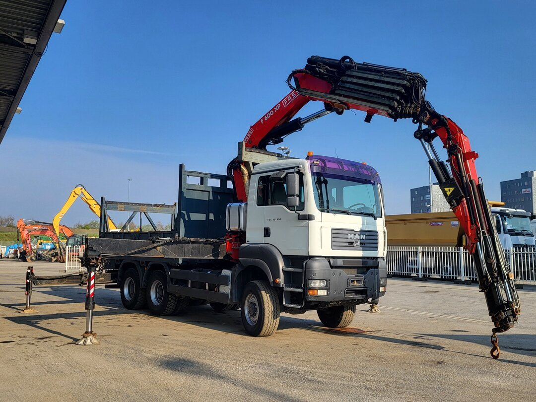 MAN TGA 33.350 Open Fassi F600 Crane Kran + Fly-Jib 6+6 Extensions Manual Full Steel – foto 5 – kavel bij BAS World Auctions, Veghel