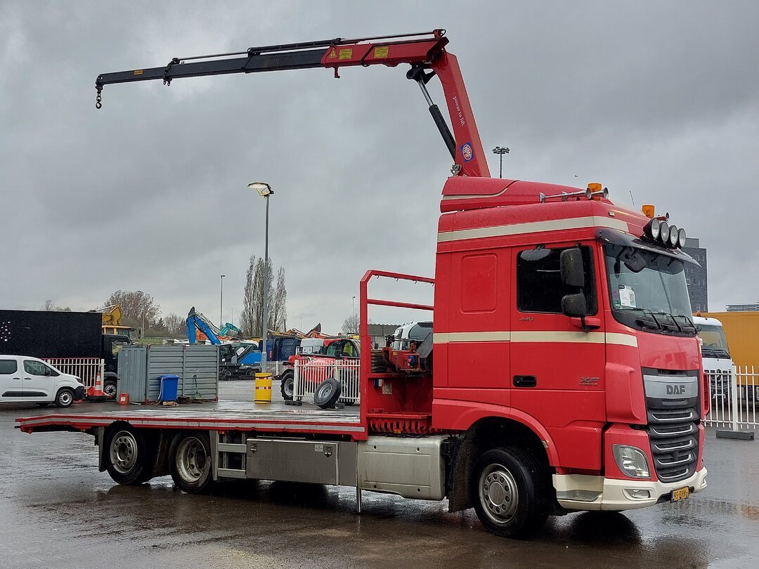 DAF XF 440 Open HMF 900-K2 Kran Winch Lift-Lenkachse – foto 3 – kavel bij BAS World Auctions, Veghel