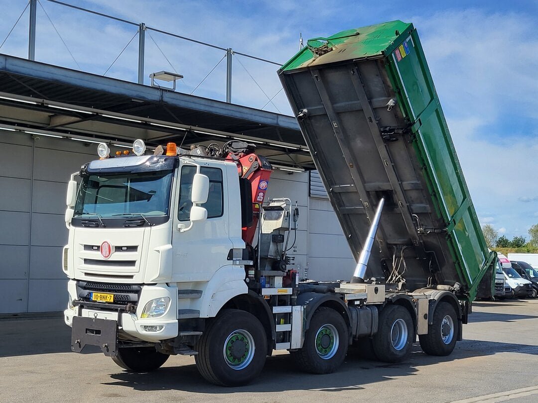 TATRA Tatra Phoenix Tipper NL-Truck HMF 1943Z Crane87800 17m3 HSW Big-Axle Steering-Axle 8x6 Automatic Euro 6 – foto 8 – kavel bij BAS World Auctions, Veghel