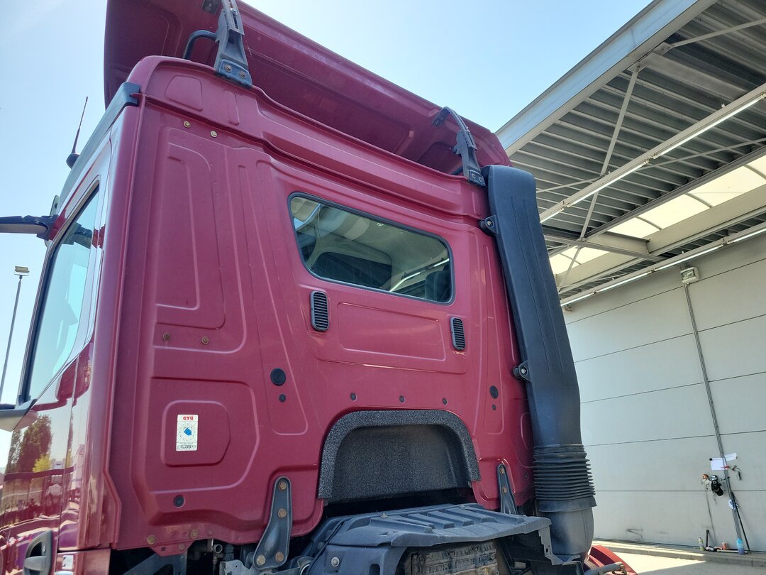 Mercedes Antos 2542 Containersystem 20tons Meiller Containersystem Day cab Lift + Steering axle Automatic Euro 6 – foto 9 – kavel bij BAS World Auctions, Veghel