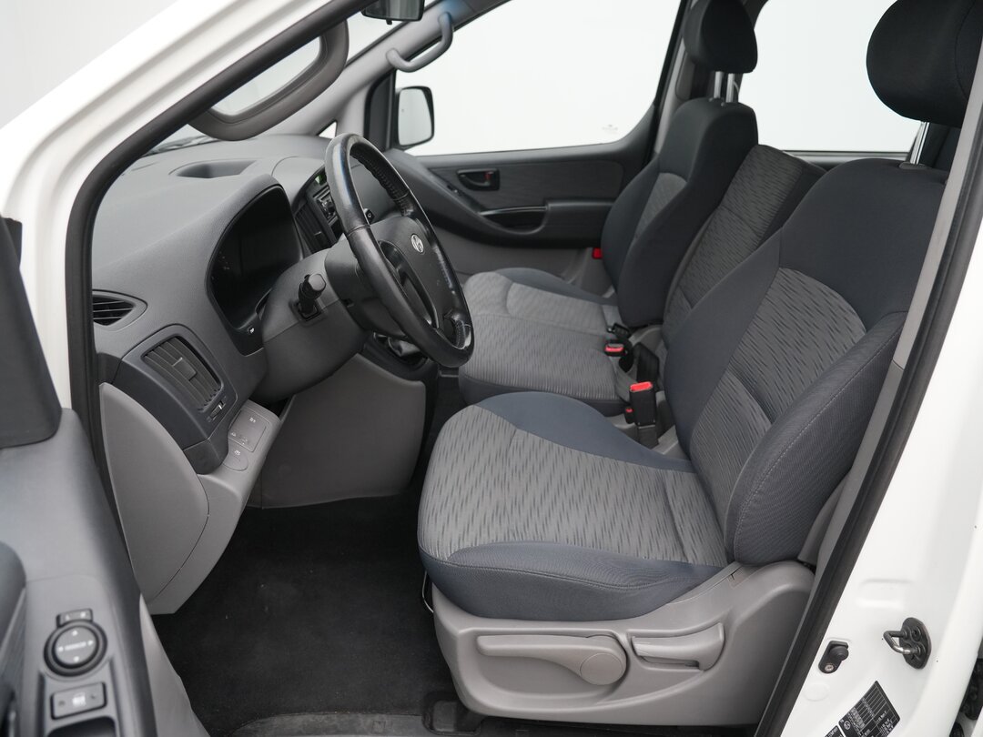 Hyundai H300 2.5CRDI Dynamic Double Cabin 2009 – foto 6 – kavel bij BAS World Auctions, Veghel