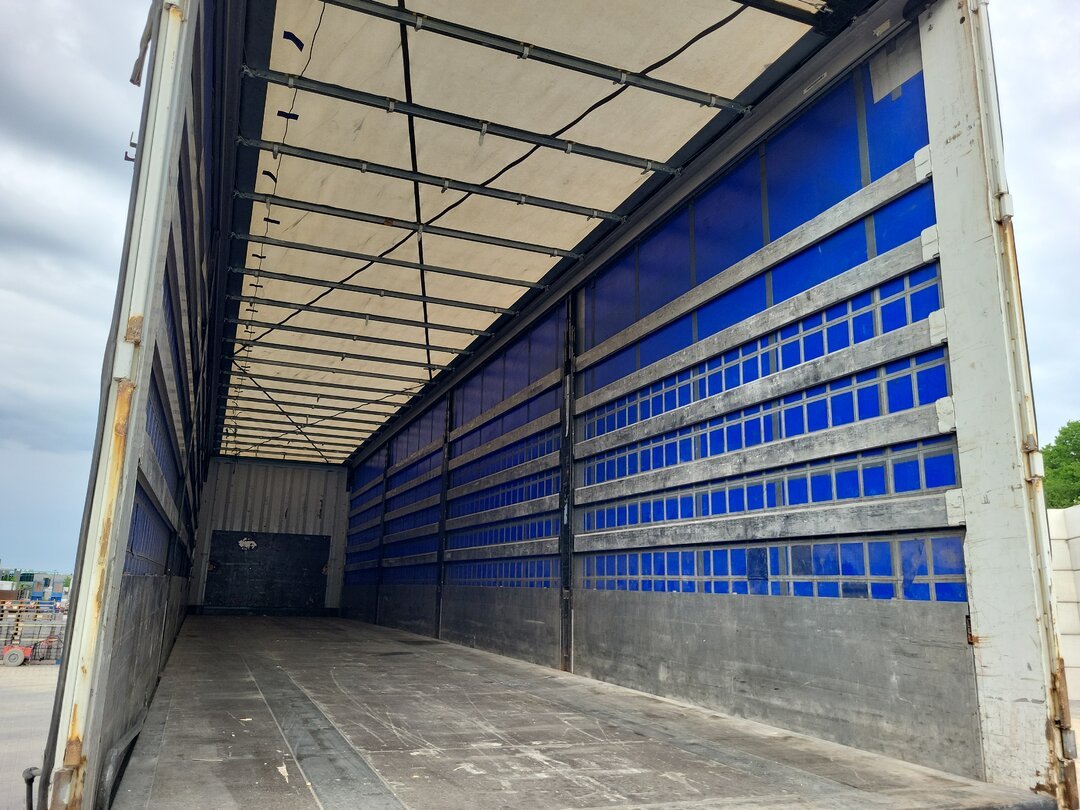 Krone SD Curtainsides Anti Vandalism Sliding Roof – foto 9 – kavel bij BAS World Auctions, Veghel