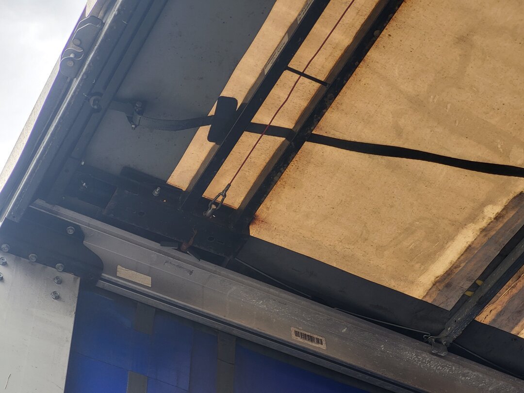 Krone SD Curtainsides Anti Vandalism Sliding Roof – foto 10 – kavel bij BAS World Auctions, Veghel