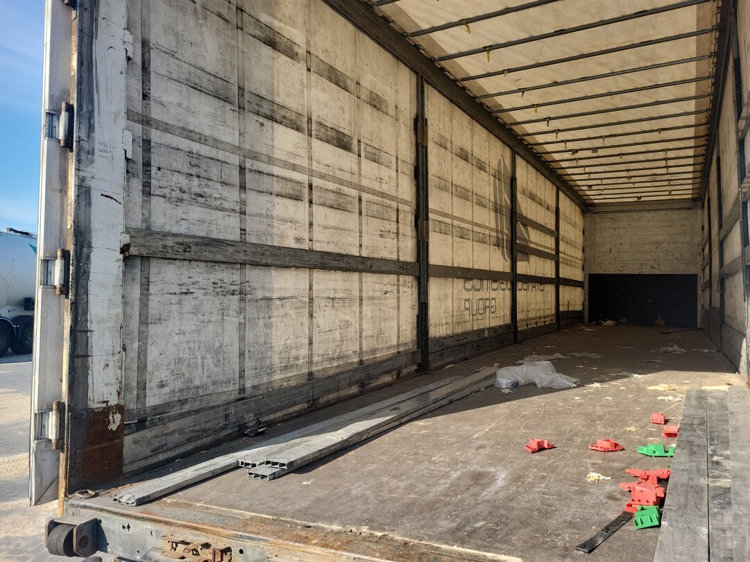 Schmitz S3 Curtainsides Mega Lift+Sliding Roof – foto 8 – kavel bij BAS World Auctions, Veghel