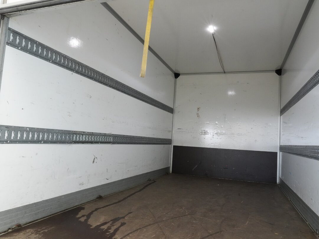 Renault Master 145PK Closed box Taillift Bakwagen LED Airco Cruise Camera Euro6 Meubelbak Koffer – foto 10 – kavel bij BAS World Auctions, Veghel