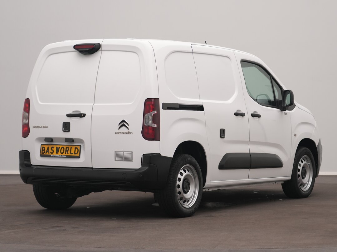 Citroën Berlingo 110pk Closed van Benzine! L1H1 Airco Navi Cruise Carplay Camera Parkeersensoren Euro6 L1 Compact – foto 4 – kavel bij BAS World Auctions, Veghel