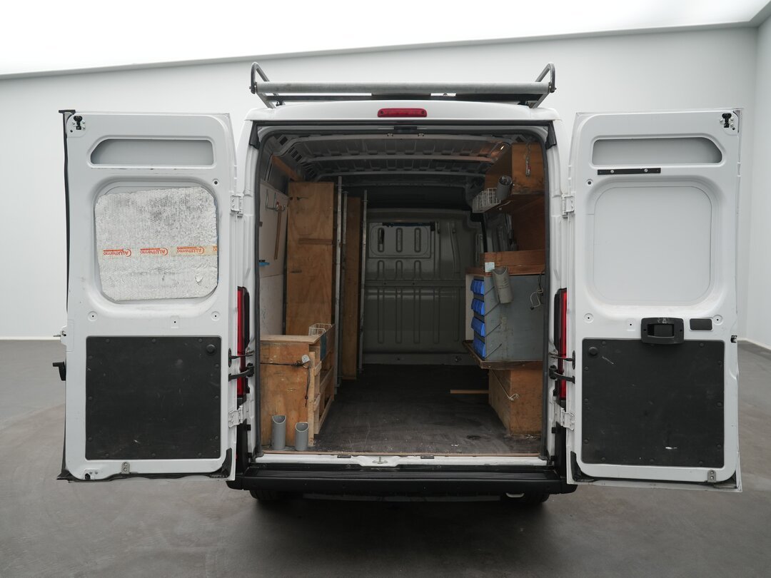 Fiat e-Ducato 79kWh Closed van Long Range Electric L2H2 AC/Climate Navi Imperiaal Elektrisch – foto 8 – kavel bij BAS World Auctions, Veghel