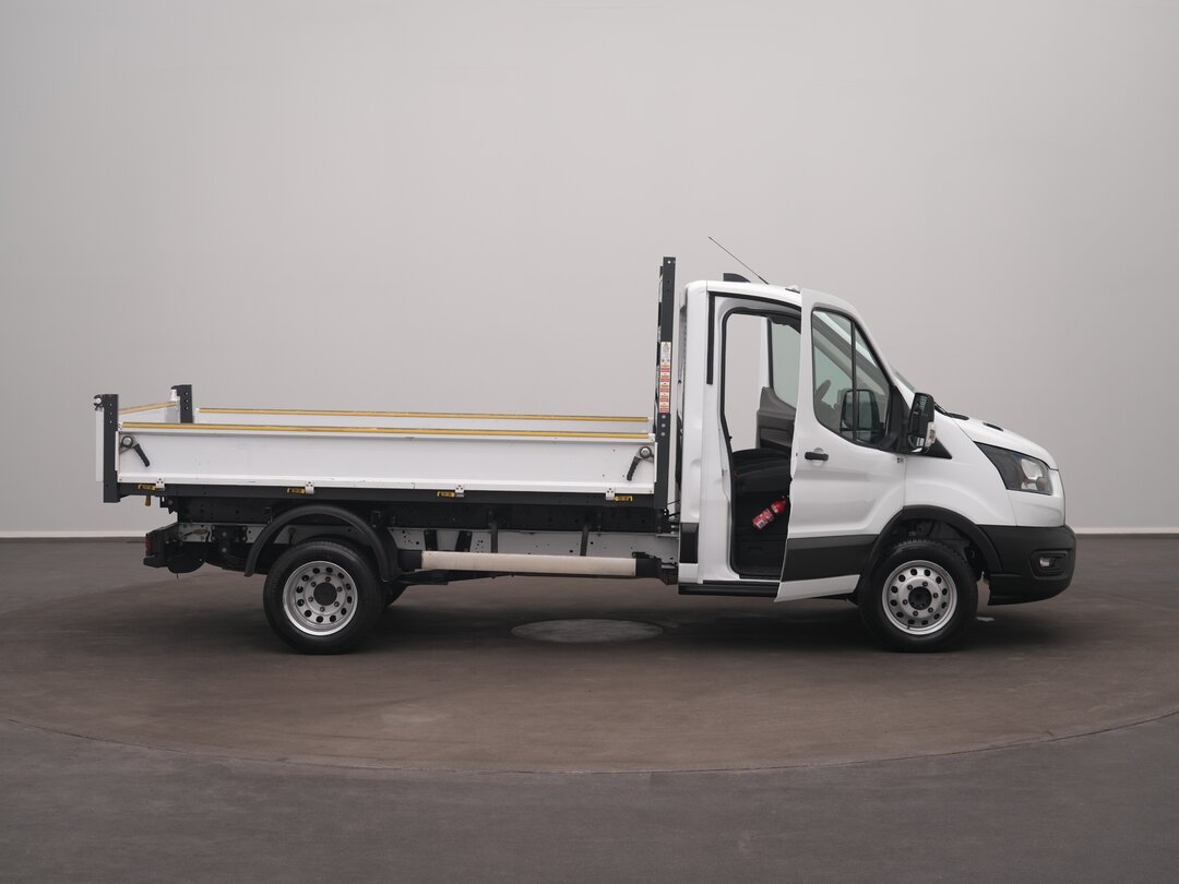 Ford Transit 165pk Tipper Kipper Dubbellucht 3,5t Trekhaak Airco Camera Euro6 Tipper Benne Kieper – foto 6 – kavel bij BAS World Auctions, Veghel