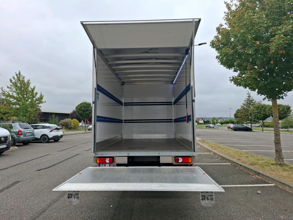 Nissan Interstar Closed Box Taillift EURO6 2024 – foto 10 – kavel bij BAS World Auctions, Veghel