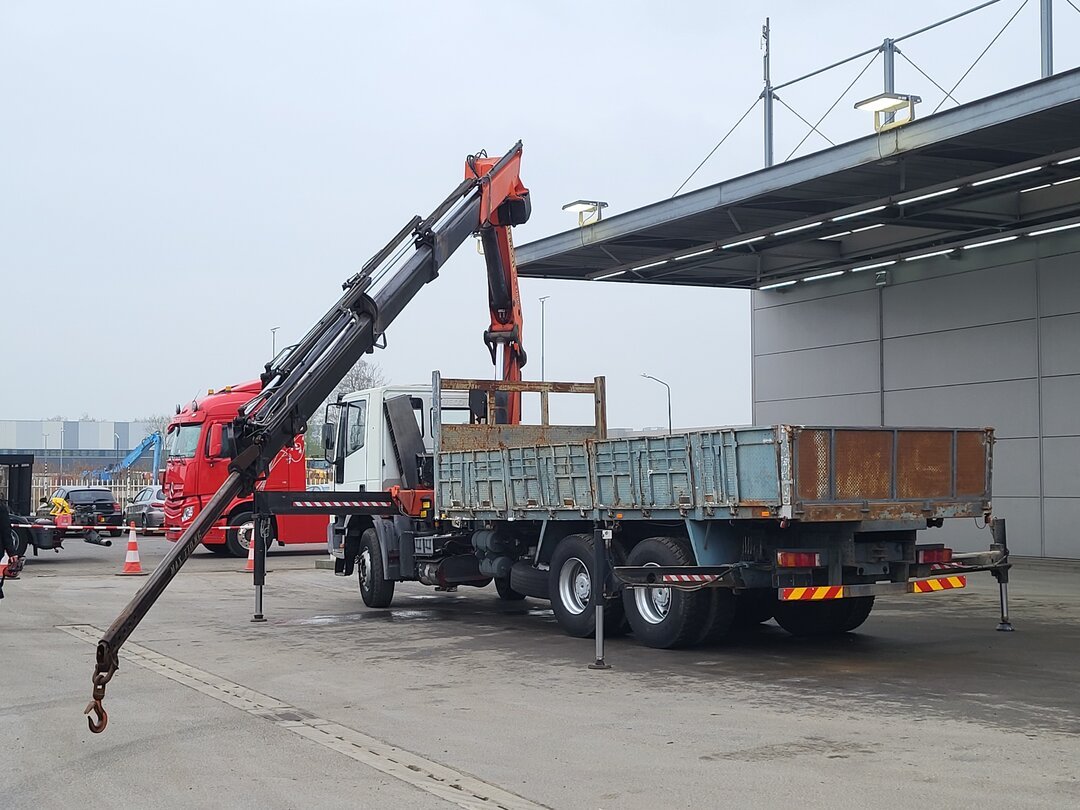 Iveco 260E30H Open Palfinger PK27000 E Kran crane Winch Remote control Big-Axle – foto 4 – kavel bij BAS World Auctions, Veghel