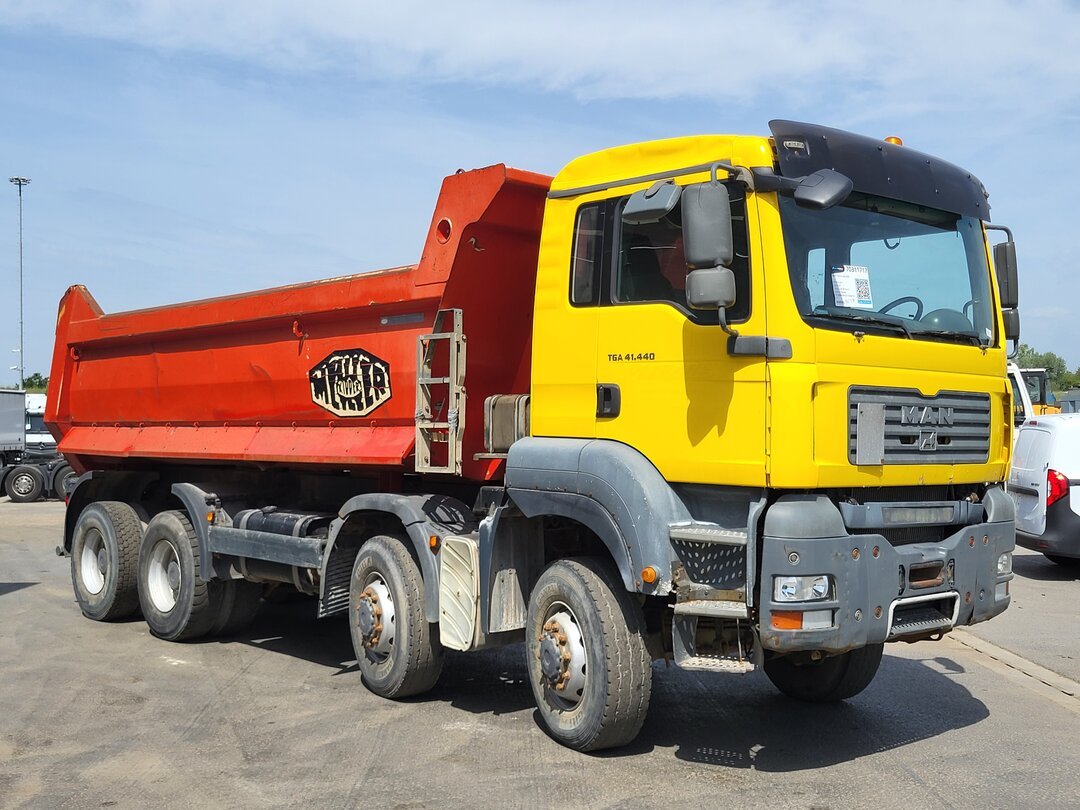 MAN TGA 41.440 Tipper 8x8 18m3 Meiller tipper Steelsuspension Big-Axle Manual Euro 4 – foto 8 – kavel bij BAS World Auctions, Veghel