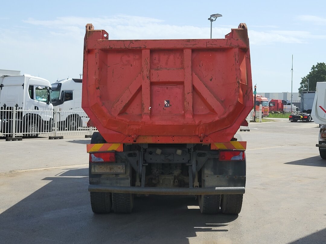 MAN TGA 41.440 Tipper 8x8 18m3 Meiller tipper Steelsuspension Big-Axle Manual Euro 4 – foto 7 – kavel bij BAS World Auctions, Veghel