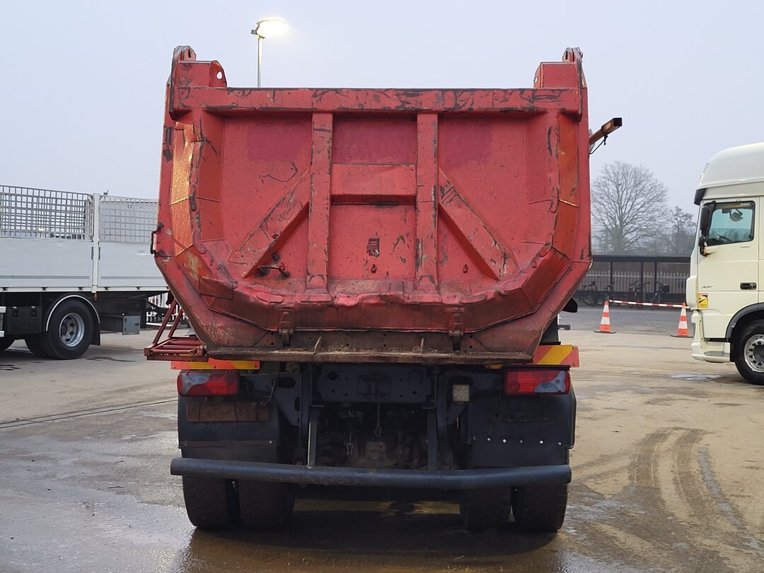 MAN TGA 41.440 Tipper 18m3 Meiller Tipper Steelsuspension 8x8 Big-Axle Manual Euro 4 – foto 9 – kavel bij BAS World Auctions, Veghel