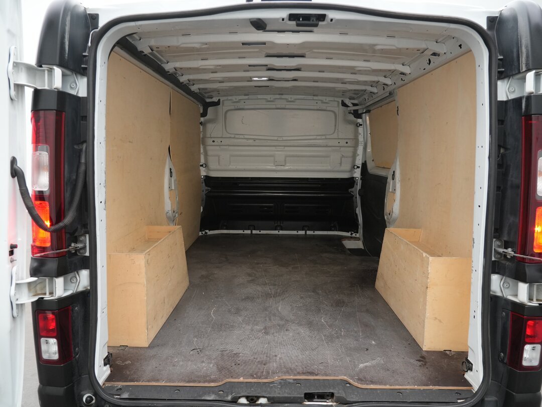 Renault Trafic 150pk Closed van Automaat L2H1 Airco Carplay Cruise Camera Parkeersensoren Euro6 L2 – foto 9 – kavel bij BAS World Auctions, Veghel