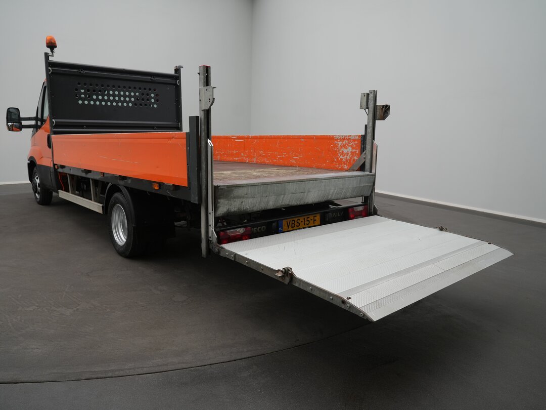 Iveco Daily 35C14 Open Laadklep Dubbellucht Open Laadbak 3,5t Trekhaak Airco Cruise Euro6 Pritsche Pickup – foto 7 – kavel bij BAS World Auctions, Veghel