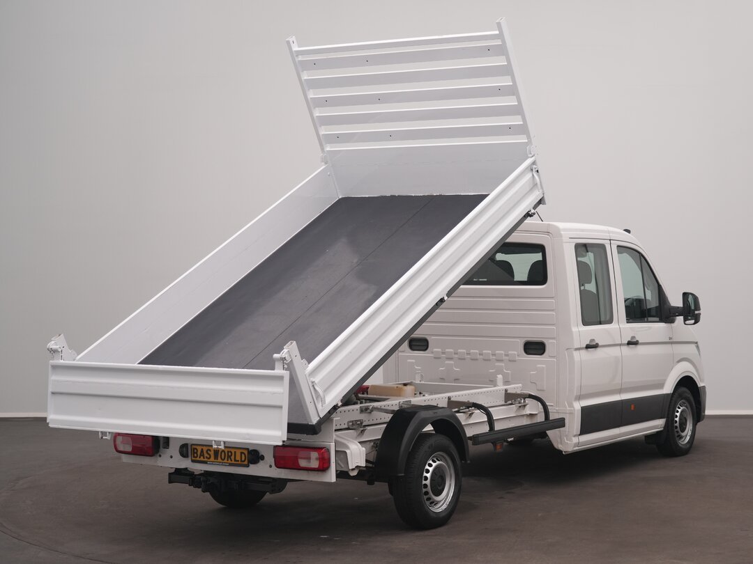Volkswagen Crafter 140pk Tipper Kipper Dubbele Cabine Trekhaak 7 zitplaatsen Euro6 Tipper Benne Kieper – foto 2 – kavel bij BAS World Auctions, Veghel