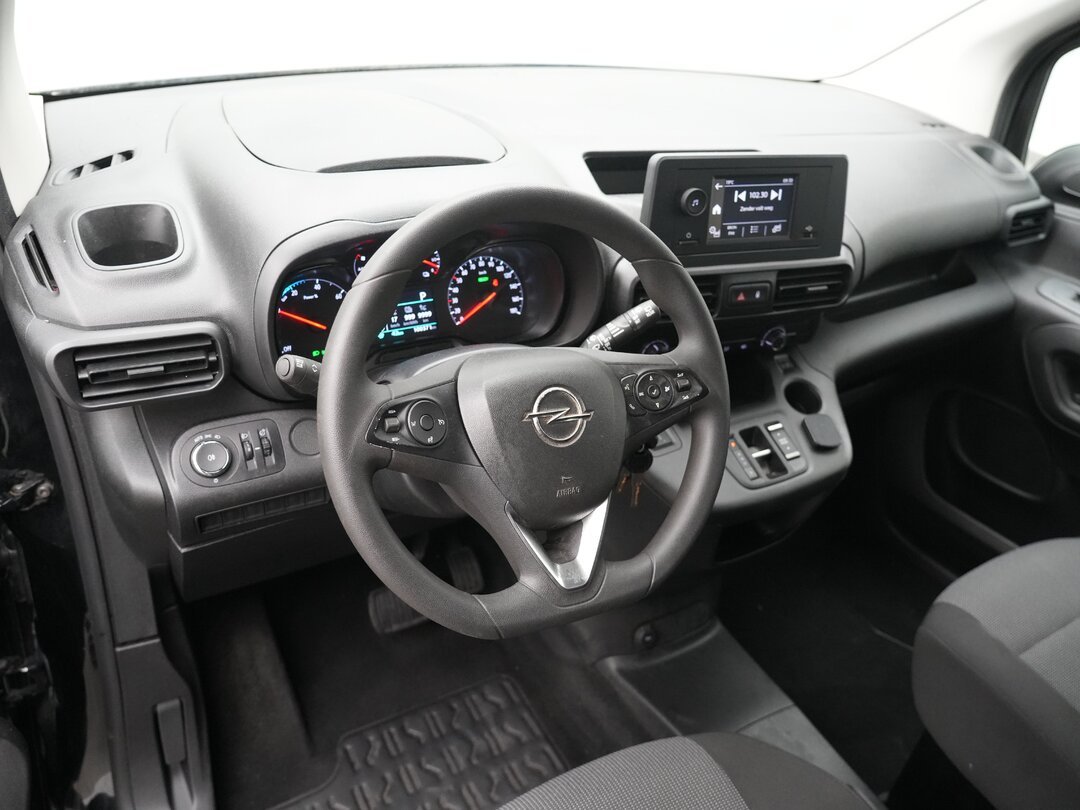 Opel Combo-e 50kWh Closed van Elektrisch Airco Cruise Parkeersensoren Electric – foto 3 – kavel bij BAS World Auctions, Veghel