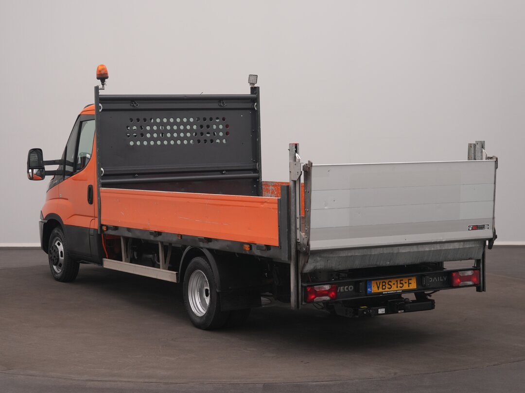 Iveco Daily 35C14 Open Laadklep Dubbellucht Open Laadbak 3,5t Trekhaak Airco Cruise Euro6 Pritsche Pickup – foto 5 – kavel bij BAS World Auctions, Veghel