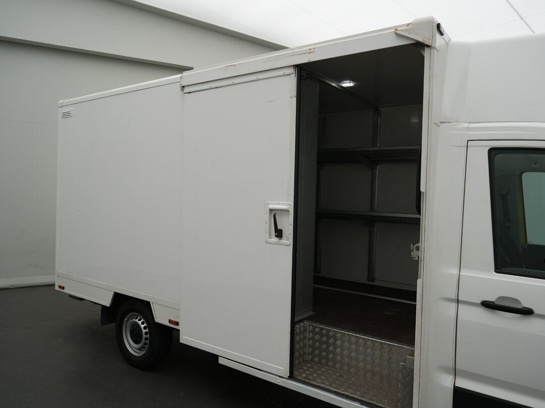 MAN TGE 3.100 Closed box Bakwagen Verkoopwagen Foodtruck Meubelbak Koffer Camera Scherm – foto 9 – kavel bij BAS World Auctions, Veghel