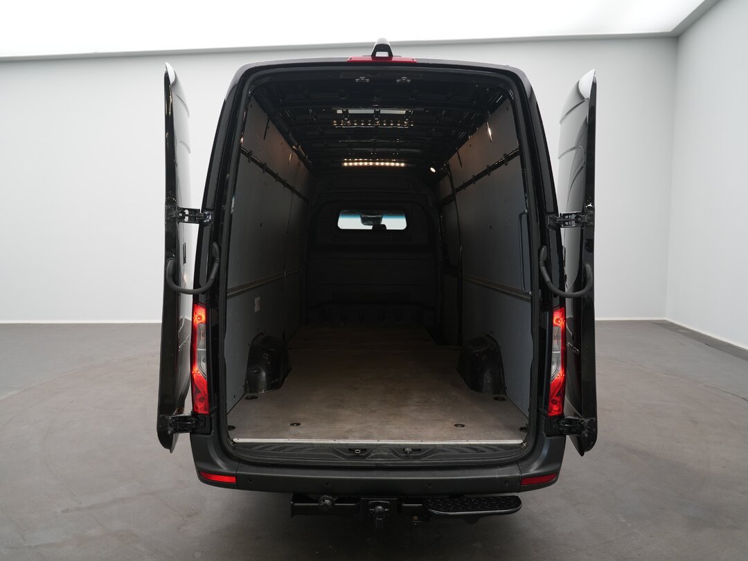 Mercedes Sprinter 317 CDI Closed van Automaat L3H2 3,5t Trekhaak AC/Climate MBUX Carplay Camera Parkeersensoren Euro6 L3 – foto 8 – kavel bij BAS World Auctions, Veghel