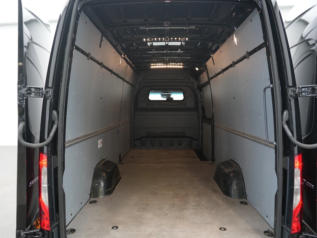 Mercedes Sprinter 317 CDI Closed van Automaat L3H2 3,5t Trekhaak AC/Climate MBUX Carplay Camera Parkeersensoren Euro6 L3 – foto 9 – kavel bij BAS World Auctions, Veghel
