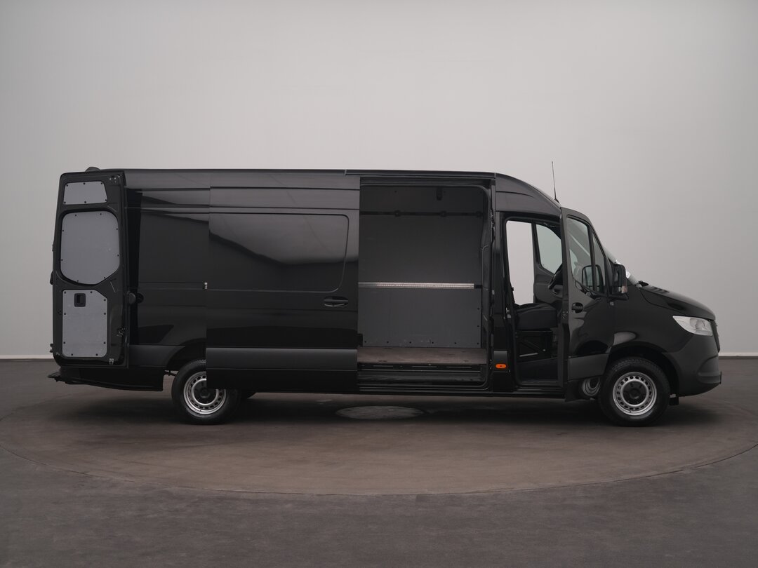 Mercedes Sprinter 317 CDI Closed van Automaat L3H2 3,5t Trekhaak AC/Climate MBUX Carplay Camera Parkeersensoren Euro6 L3 – foto 6 – kavel bij BAS World Auctions, Veghel