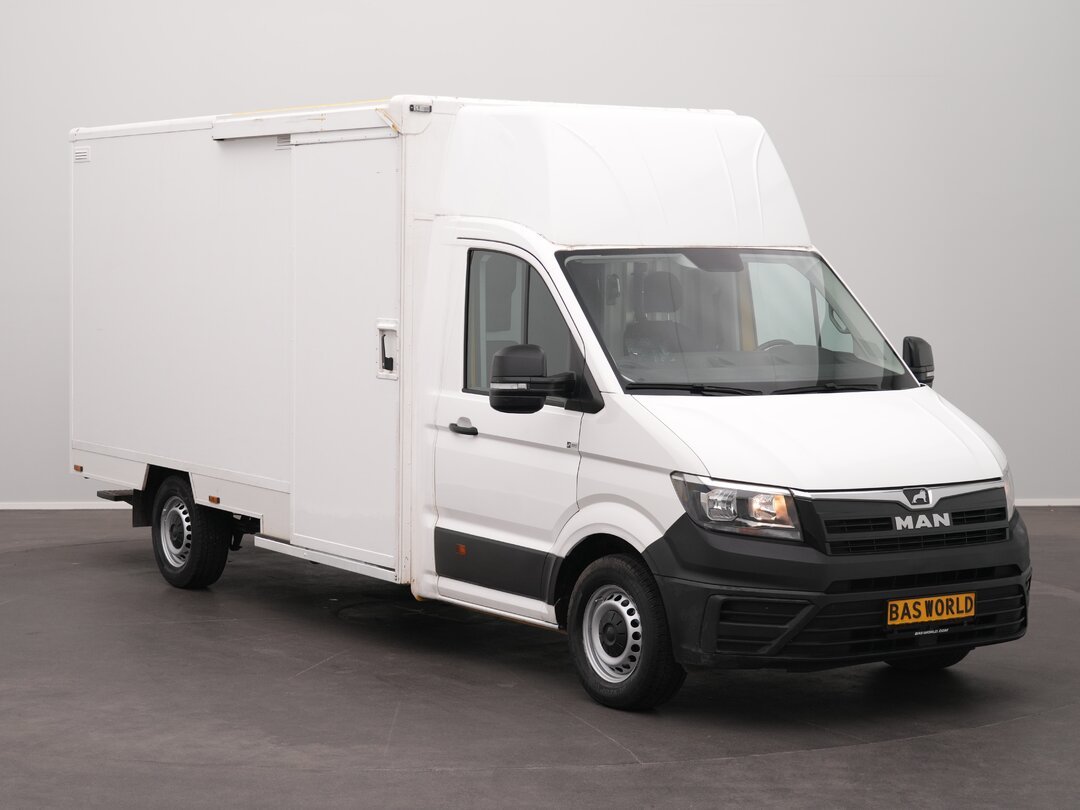MAN TGE 3.100 Closed box Bakwagen Verkoopwagen Foodtruck Meubelbak Koffer Camera Scherm – foto 5 – kavel bij BAS World Auctions, Veghel