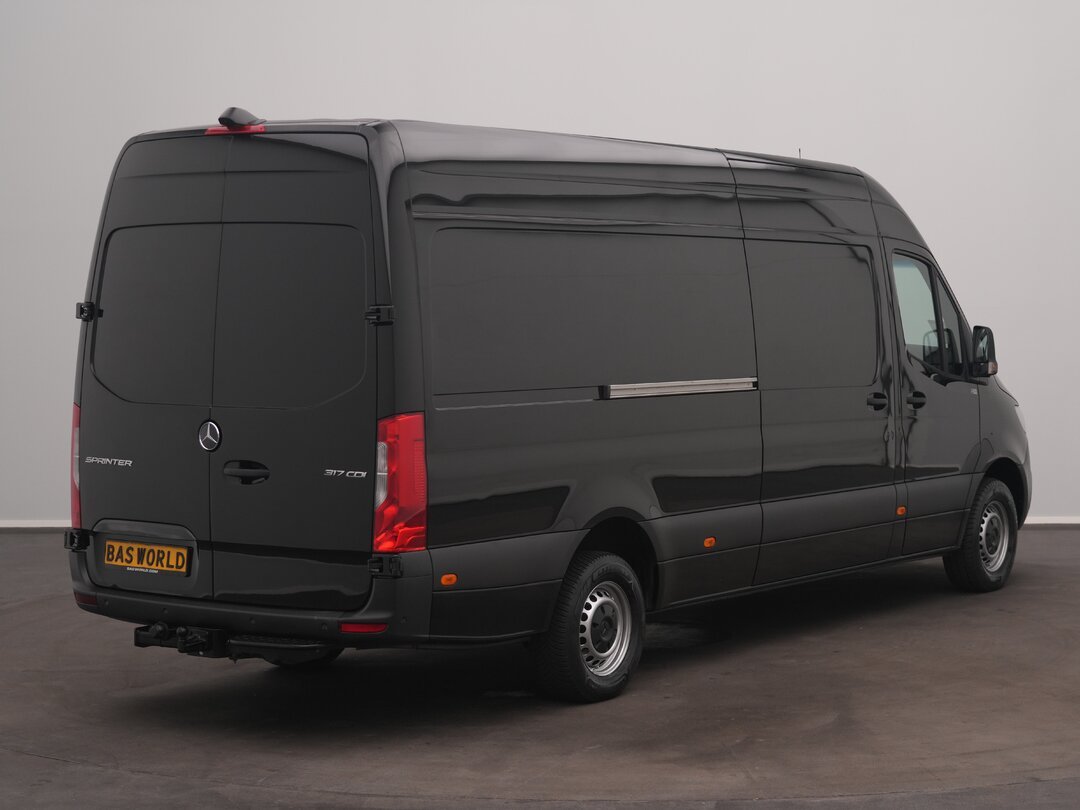 Mercedes Sprinter 317 CDI Closed van Automaat L3H2 3,5t Trekhaak AC/Climate MBUX Carplay Camera Parkeersensoren Euro6 L3 – foto 2 – kavel bij BAS World Auctions, Veghel
