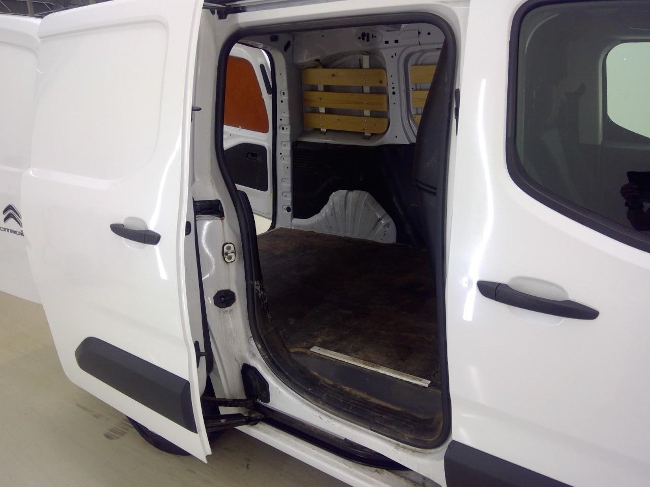 CITROËN Berlingo Van 1.5 BlueHDi 100 S;S 650kg Standaard L1 4d – foto 10 – kavel bij BAS World Auctions, Veghel