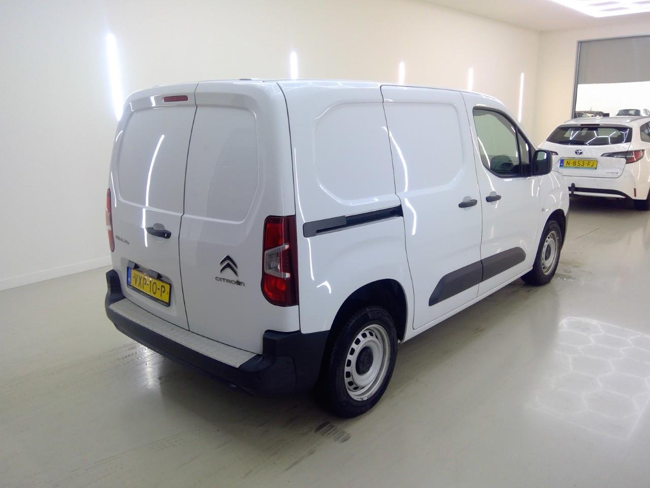CITROËN Berlingo Van 1.5 BlueHDi 100 S;S 650kg Standaard L1 4d – foto 2 – kavel bij BAS World Auctions, Veghel