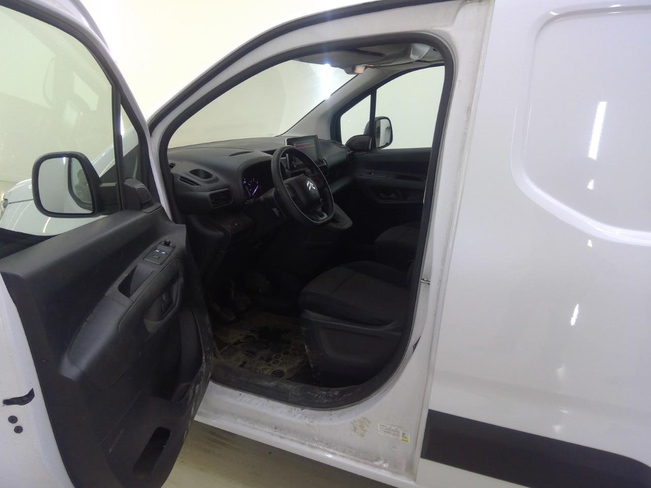CITROËN Berlingo Van 1.5 BlueHDi 100 S;S 650kg Standaard L1 4d – foto 3 – kavel bij BAS World Auctions, Veghel
