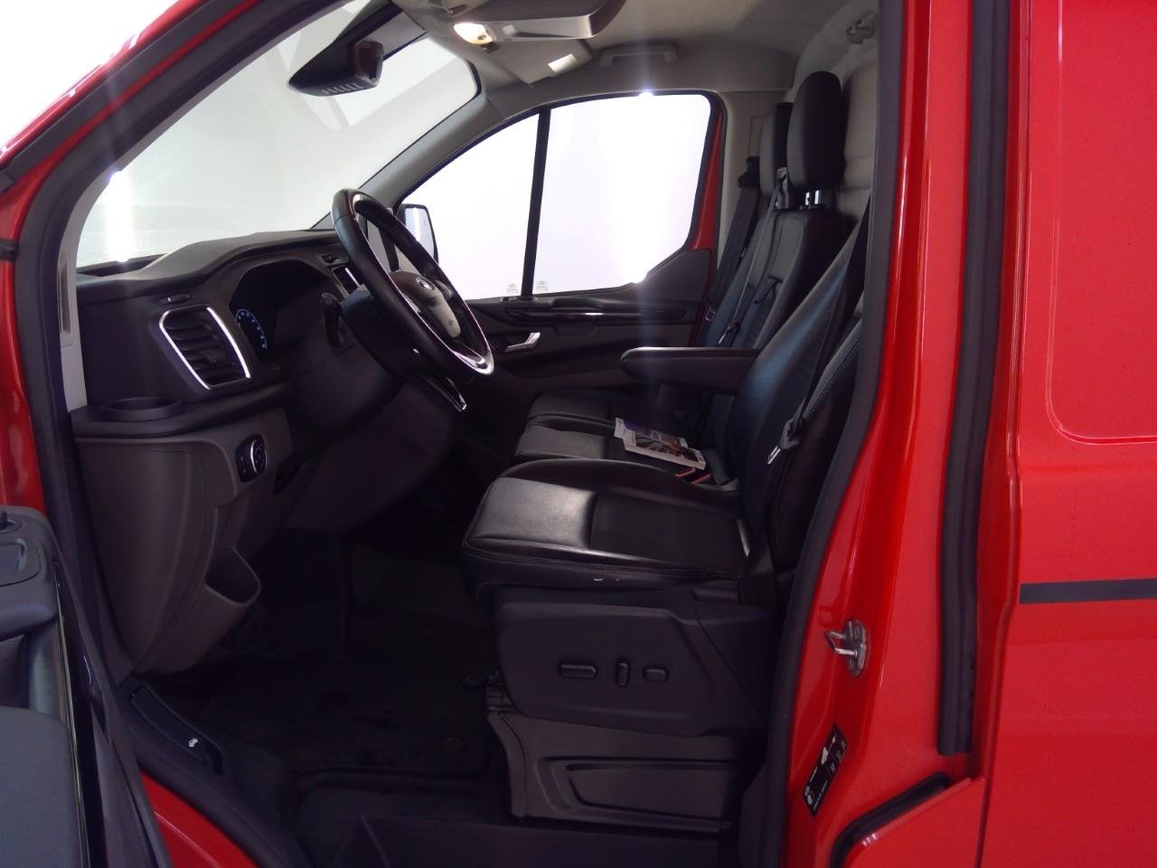 FORD Transit Custom GB 2.0 TDCi 185PK 320 L2H1 Automaat Sport – foto 7 – kavel bij BAS World Auctions, Veghel