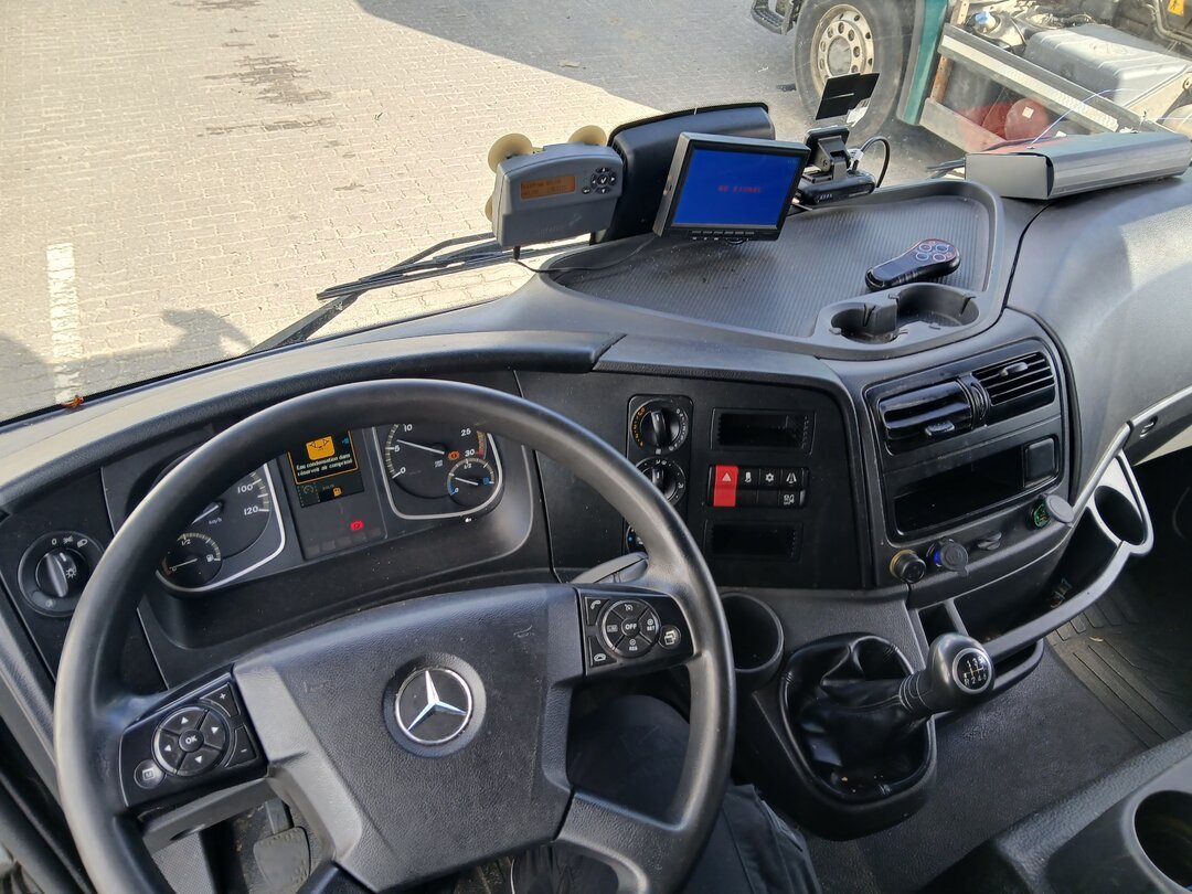 Mercedes Atego 1221 Refrigerated Truck Cruise Control Classic Space Taillift – foto 8 – kavel bij BAS World Auctions, Veghel